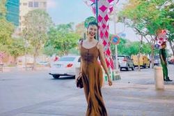 Đi giày cao gót khi đang mang thai, Hoàng Oanh khiến công chúng bất ngờ khi đưa ra thông tin khoa học