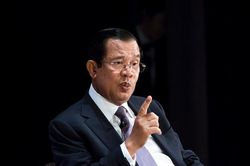 Thủ tướng Hun Sen tuyên bố 'cứng'