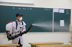 'Quay cuồng' vì học sinh nghỉ dài ngày, nhiều cha mẹ mong con trở lại trường