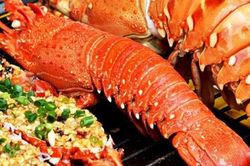 Dù có thích mê tôm hùm, khi ăn nhất định phải nhớ điều này
