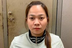 Nhân viên massage trộm tiền để bao người tình