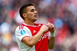 Tiền vệ Ajax: 'Chẳng có lý do gì để tôi phải gia nhập Barca'