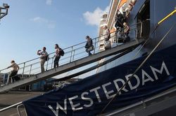 Sẽ giám sát chặt các hành khách đi trên tàu Westerdam quá cảnh Tân Sơn Nhất