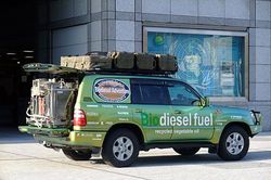 Ford cho phép xe Transit sử dụng nhiên liệu tái chế từ dần ăn phế thải