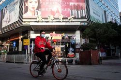 WHO và chuyên gia 3 đại học Havard, Columbia, Queensland nhận định khác nhau về số liệu Covid-19 của Trung Quốc