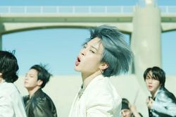 'ON' của BTS kém xa 'tiền bối' về lượt xem sau 24h đầu