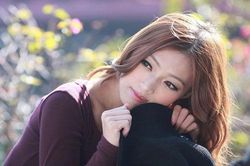 Vì ơn nghĩa 20 năm trước, nay bố bảo tôi đi lấy một người điên làm chồng, tôi đồng ý thì mẹ khóc cầu xin tôi đừng làm hỏng đời mình