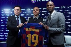 Tottenham, Barcelona và câu chuyện 'cá lớn, nuốt cá bé'
