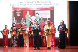 Nữ chiến sỹ công an 'say' nghề, đam mê nghiên cứu khoa học