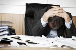 Công chức, viên chức bị kỷ luật cách chức trong trường hợp nào?