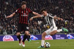Covid-19 bắt đầu 'càn quét' Serie A, gần 100 trận bóng đá ở Italy bị hoãn