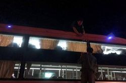 Đã xác định được nhóm đối tượng ném đá hàng loạt xe khách ở Đồng Nai