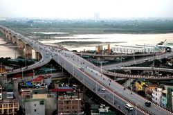 Từ 25/2, Hà Nội phân luồng giao thông sửa chữa hư hỏng cầu Vĩnh Tuy