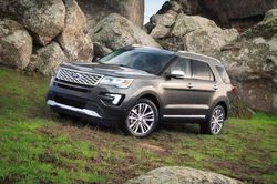 Ford Việt Nam triệu hồi Explorer vì khung cạnh ghế quá sắc
