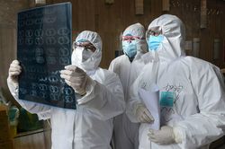 Bộ Y tế lý giải về 'tên mới' của virus corona là 'SARS-CoV-2'