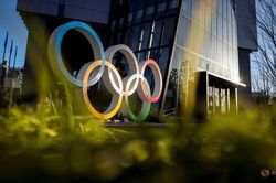 Bộ trưởng Y tế Nhật Bản: 'Còn quá sớm để nói hủy Olympic vì Covid-19'