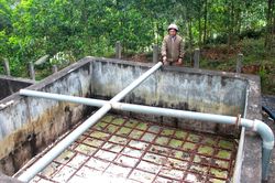 Khát nước sạch bên nhà máy cấp nước