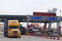 Đề nghị Bộ GTVT giảm phí BOT, bến bãi hỗ trợ doanh nghiệp xuất khẩu
