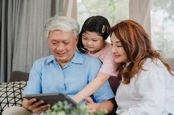 Dễ dàng mua bảo hiểm với FE $hield