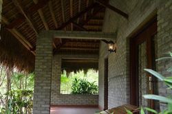 2 năm thất nghiệp ở nhà, chồng tôi làm chuyện tày trời với cô hàng xóm
