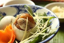 3 mẹo nhỏ giúp dân công sở xua đuổi vận xui, may mắn ầm ầm kéo đến