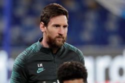 Messi bị đau trước trận đấu với Napoli