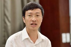 Viện trưởng Viện Pasteur TP.HCM: 'Học sinh đến trường sẽ an toàn hơn'