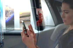 Khách mua Rolls-Royce dùng mạng xã hội riêng, chỉ cho giới siêu giàu