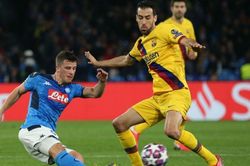 Thay Messi gánh Barca, Busquets 'tấn công' Abidal