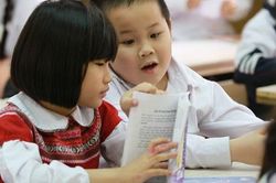 Bộ GD-ĐT phê duyệt thêm 7 sách giáo khoa lớp 1