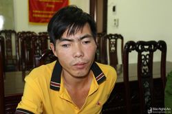 Bắt 'nóng' đối tượng chuẩn bị lên xe khách vào Nam cùng 4 bánh heroin, 3 kg ma túy đá