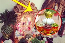 Sáng ra đặt ngay thứ này lên bàn thờ để 'lấy lòng' thần Tài, tối đến may mắn gõ cửa, túi căng đầy bạc