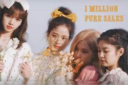 BLACKPINK trở thành girlgroup thứ 2 sau SNSD chạm mốc triệu bản chỉ với 1 mini album