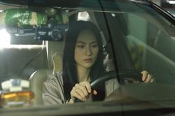 Phương Anh Đào xuất hiện đầy bí ẩn trong 'Vô diện sát nhân'