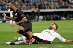 'Cú tắc bóng ngớ ngẩn của Carvajal làm hại Real'