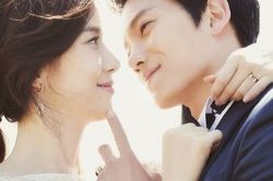 Đàn ông kìm nén cảm xúc lâu ngày sẽ có 3 hành động sau