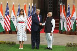 Tổng thống Trump thăm Ấn Độ: Chuyến công du 'mã đáo thành công'