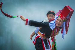 Giới nhiếp ảnh kể chuyện 'Việt Nam-truyền thống-hiện đại-phát triển'