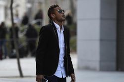 Cuộc kiện tụng dai dẳng của Neymar với Barca