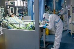 28-2: Số ca mắc mới Covid-19 bên ngoài gần gấp ba số ca mắc mới tại Trung Quốc đại lục