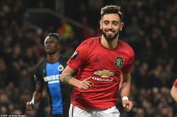 'Bom tấn' của M.U được ví von với De Bruyne