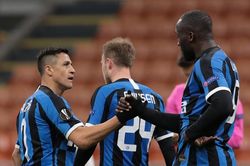 Lukaku 'nổ súng', Inter Milan tiếp tục bay cao