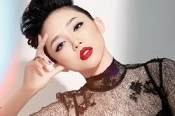 Tóc Tiên với duyên tình trong nghề hát