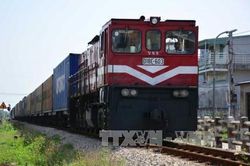 Đường sắt và Tập đoàn Hóa chất ký thỏa thuận vận chuyển 1,6 triệu tấn hàng