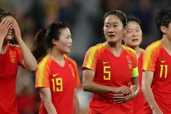 AFC dời trận đấu Hàn Quốc - Trung Quốc, giữ trận Việt Nam - Australia