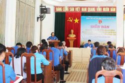 Diễn đàn thanh niên Pleiku hiến kế xây dựng địa phương