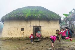 Hồn nhiên trẻ em vùng cao Lào Cai