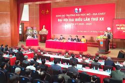 Tổ chức thành công đại hội điểm cấp cơ sở tại hai đảng bộ