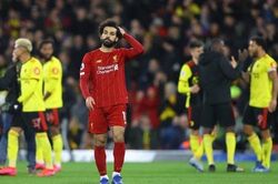 Watford tạo địa chấn, nhấn chìm Liverpool
