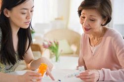 Kết đắng cho mẹ chồng muốn huấn luyện con dâu thành 'gái đảm'